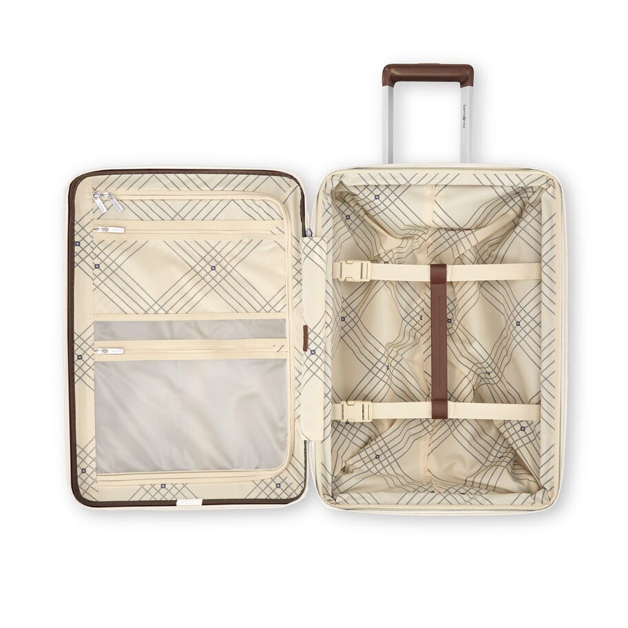 Virtuosa Carry-On Spinner in the color Off White. image number 1